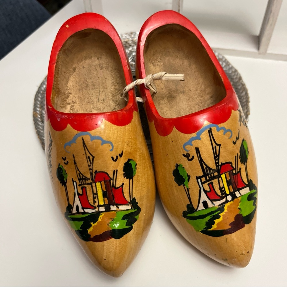 Dutch Decor Wooden Clogs with Red‎ and Natural Finish